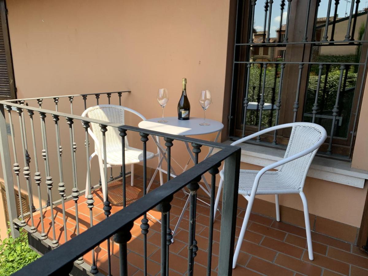 Casa Mariposa Apartment Desenzano del Garda Exterior photo